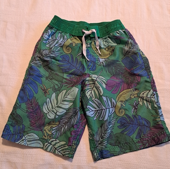 Hanna Andersson boys size 130 of 8 green swim shorts, GUC - Picture 1 of 5